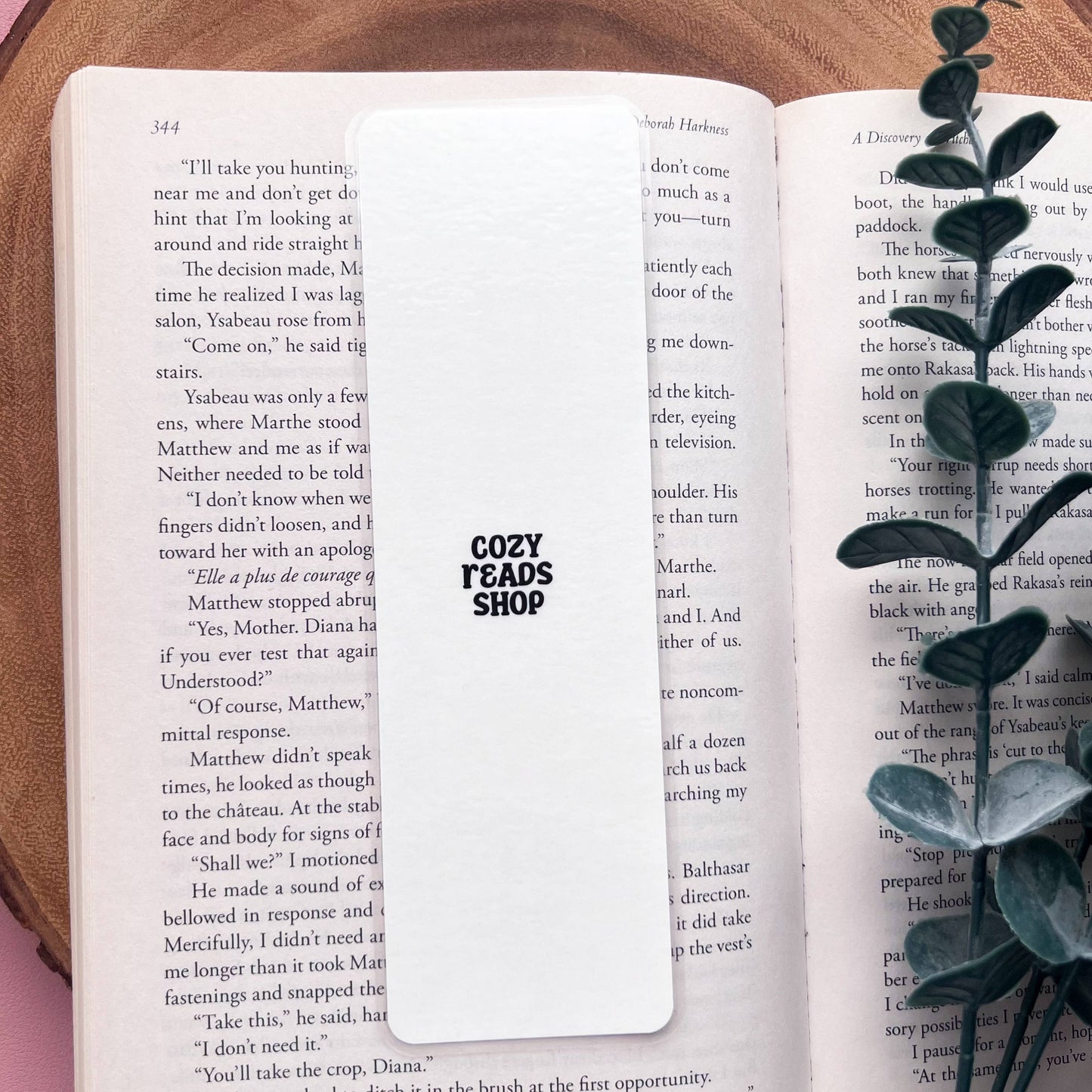 Cozy Reads Shop - Cozy Readers Bookmarks: Cozy Readers Club / Tassel