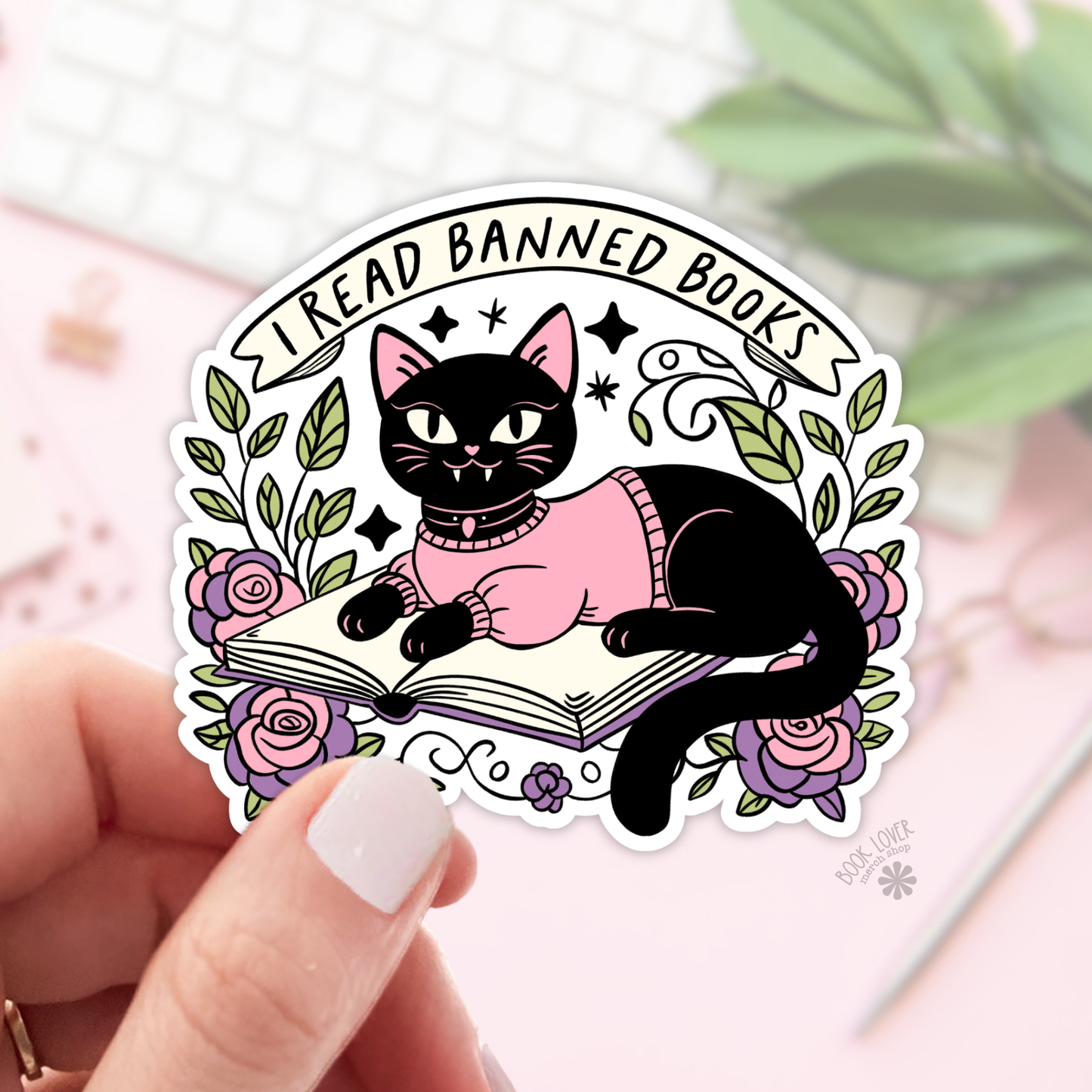Book Lover Merch Shop - I Read Banned Books Stickers / Bookish Stickers / Book Lover: 3''