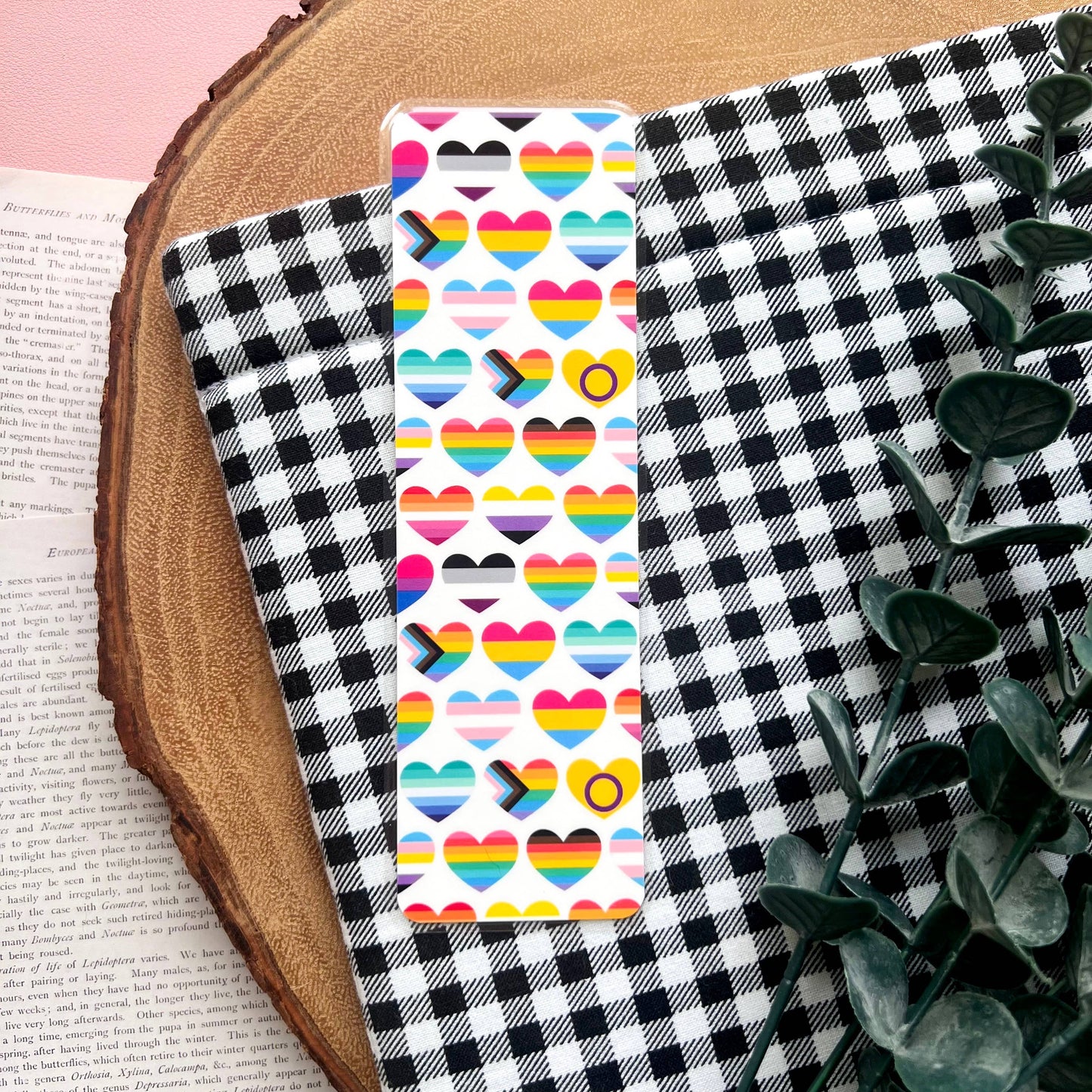 Cozy Reads Shop - Pride Bookmarks: Heart Flags / No Tassel