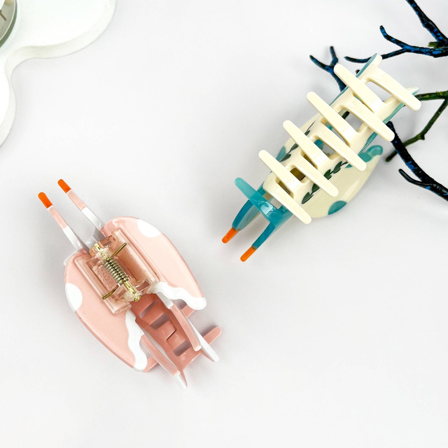 mildstyles - Spring Swallow & Leaf Acetate Animal Bird Hair Claw Clip: Blue