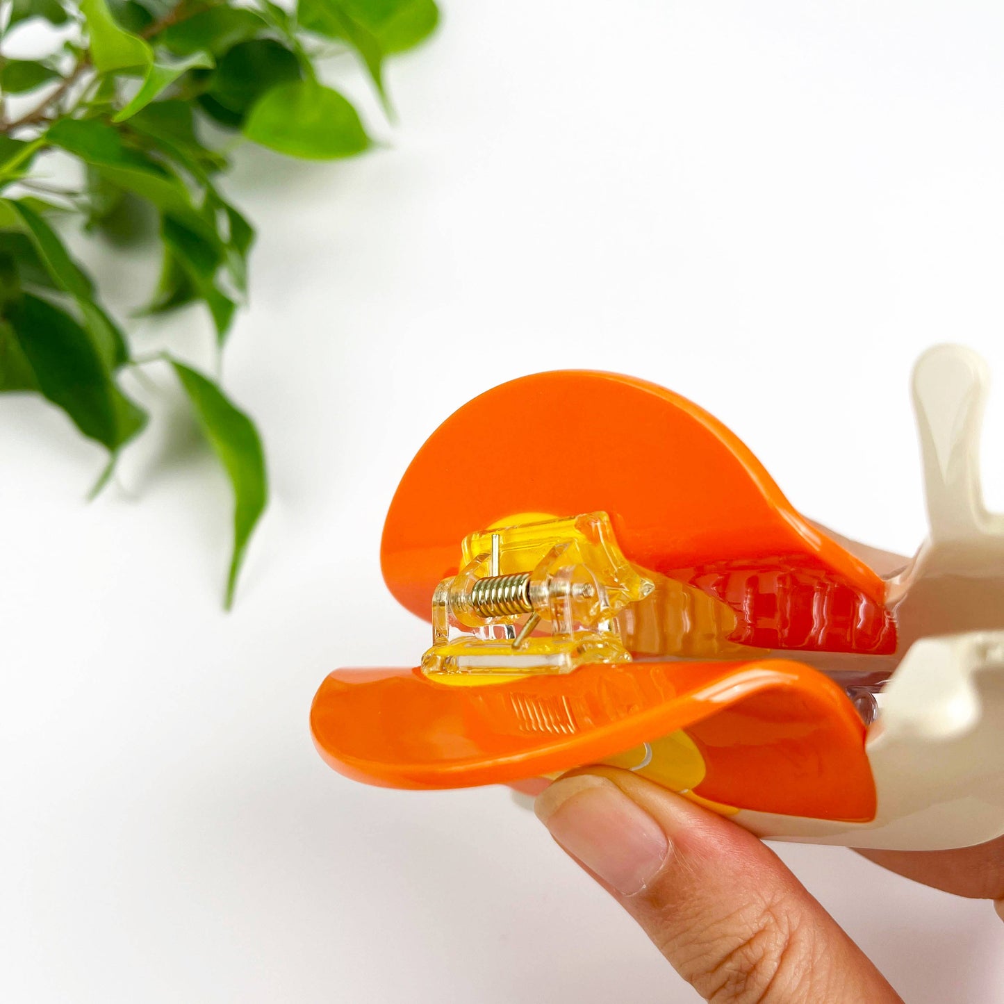 mildstyles - Snail Hair Claw Clip: Orange