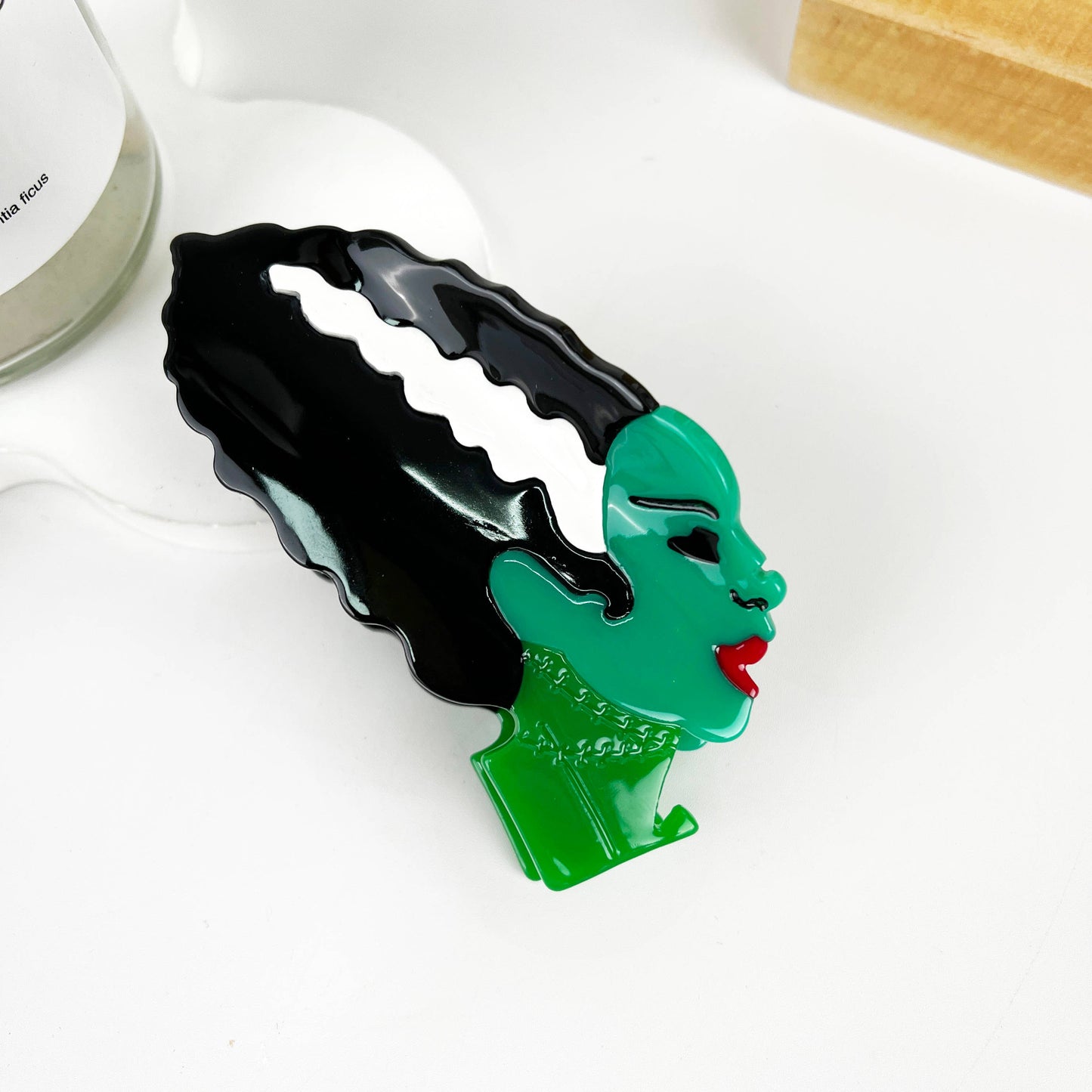 mildstyles - Skull Liquid Apple Hair Clip: Appale