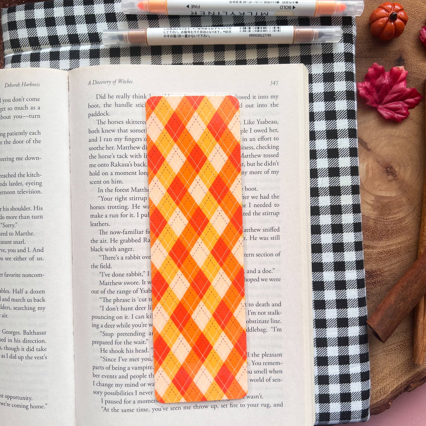 Cozy Reads Shop - Cozy Readers Bookmarks: Cozy Readers Club / Tassel