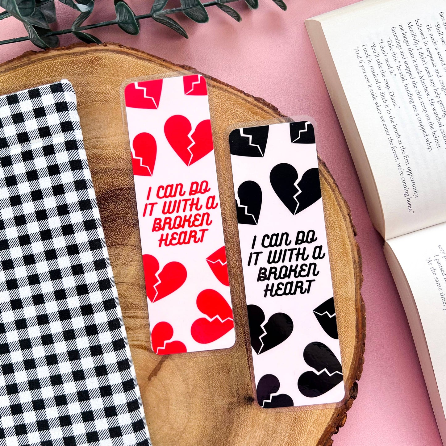 Cozy Reads Shop - Broken Heart Bookmarks: Red / Tassel
