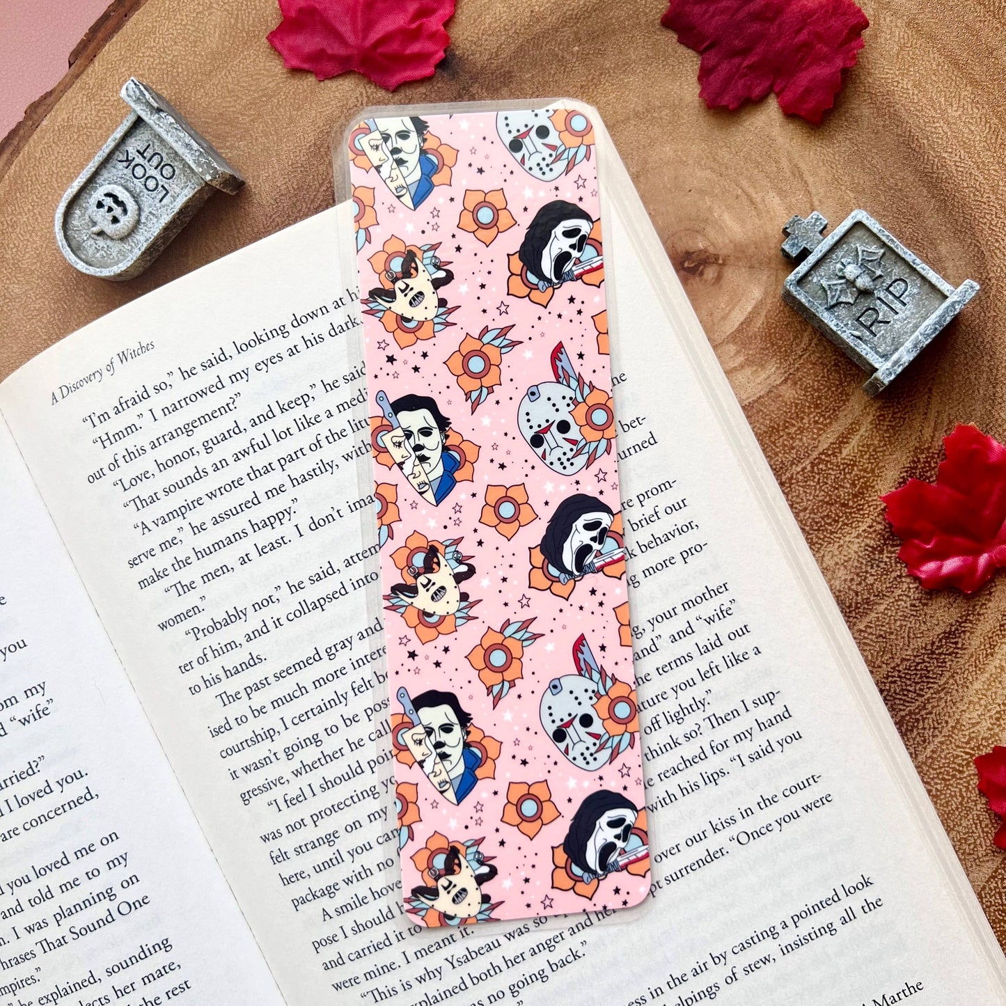 Cozy Reads Shop - Floral Characters Bookmark: Tassel