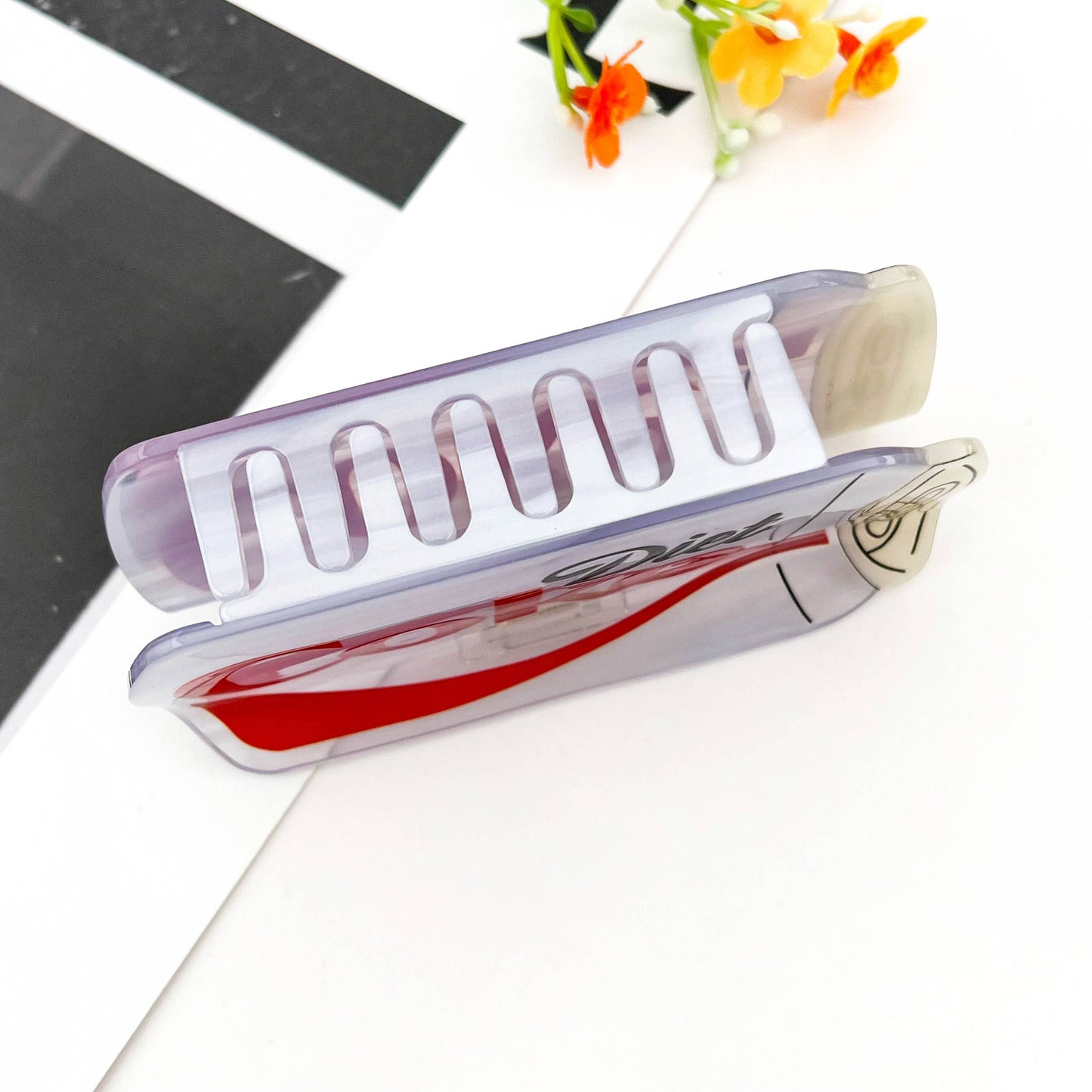 mildstyles - No-Sugar Cola Can Hair Claw – Fun Soda Style: Red