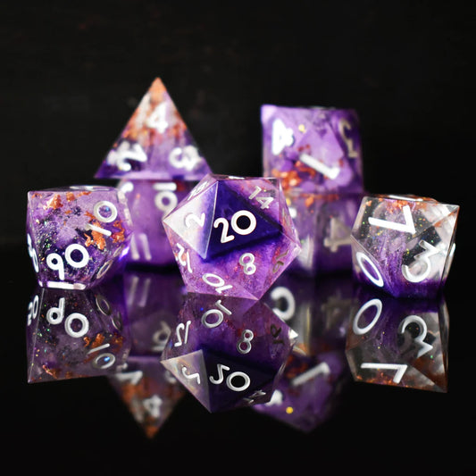 Crown of Madness Sharp-Edged Resin Dice Set