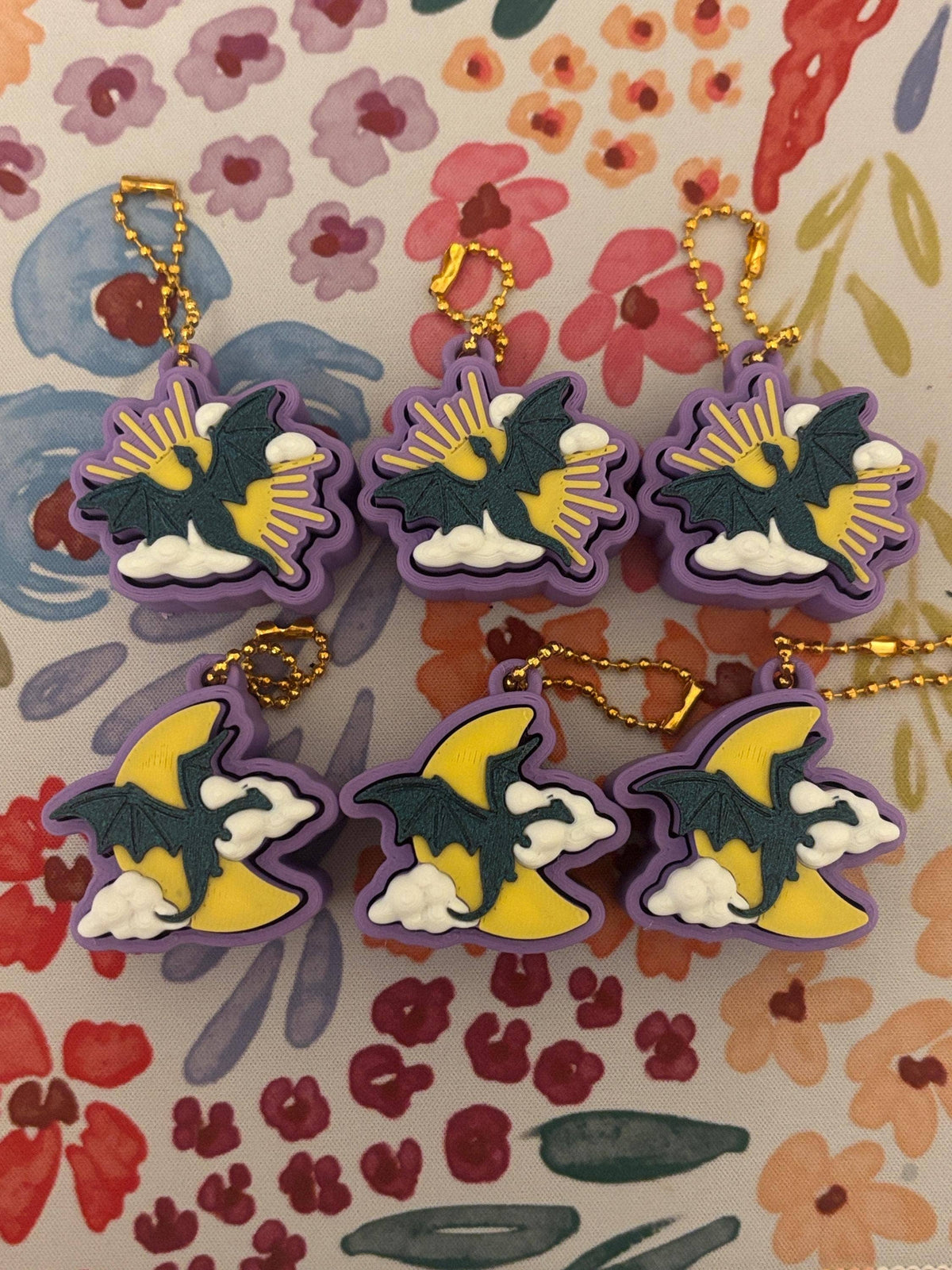 Stella Cake Creations - Dragon Sun & Moon Keychain: Moon dragon