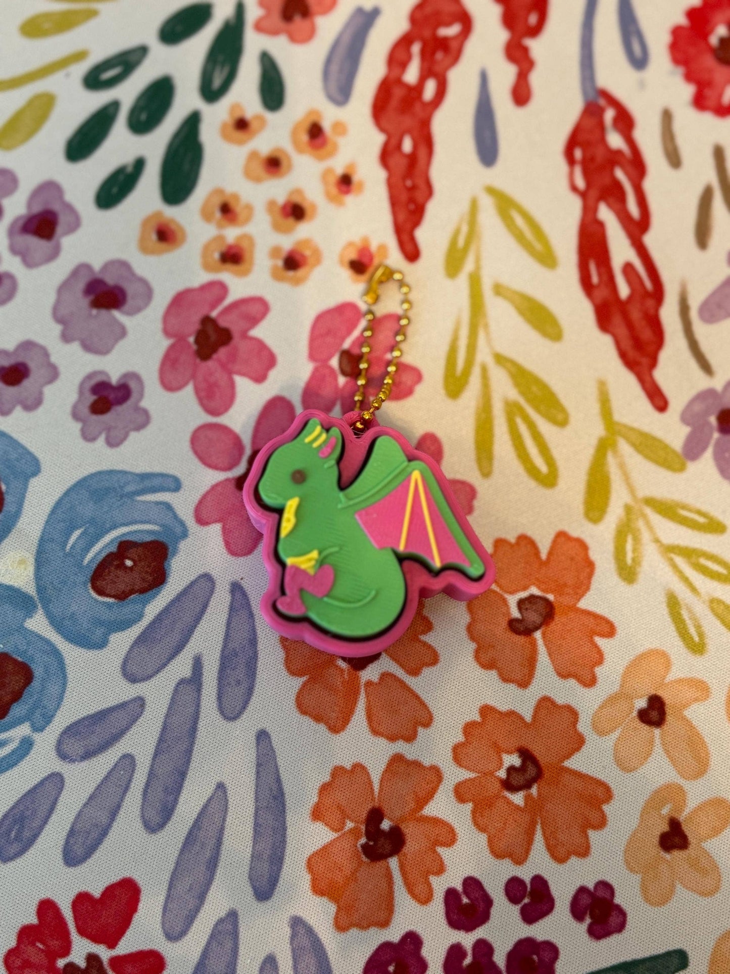 Stella Cake Creations - Dragon Fidget Keychain