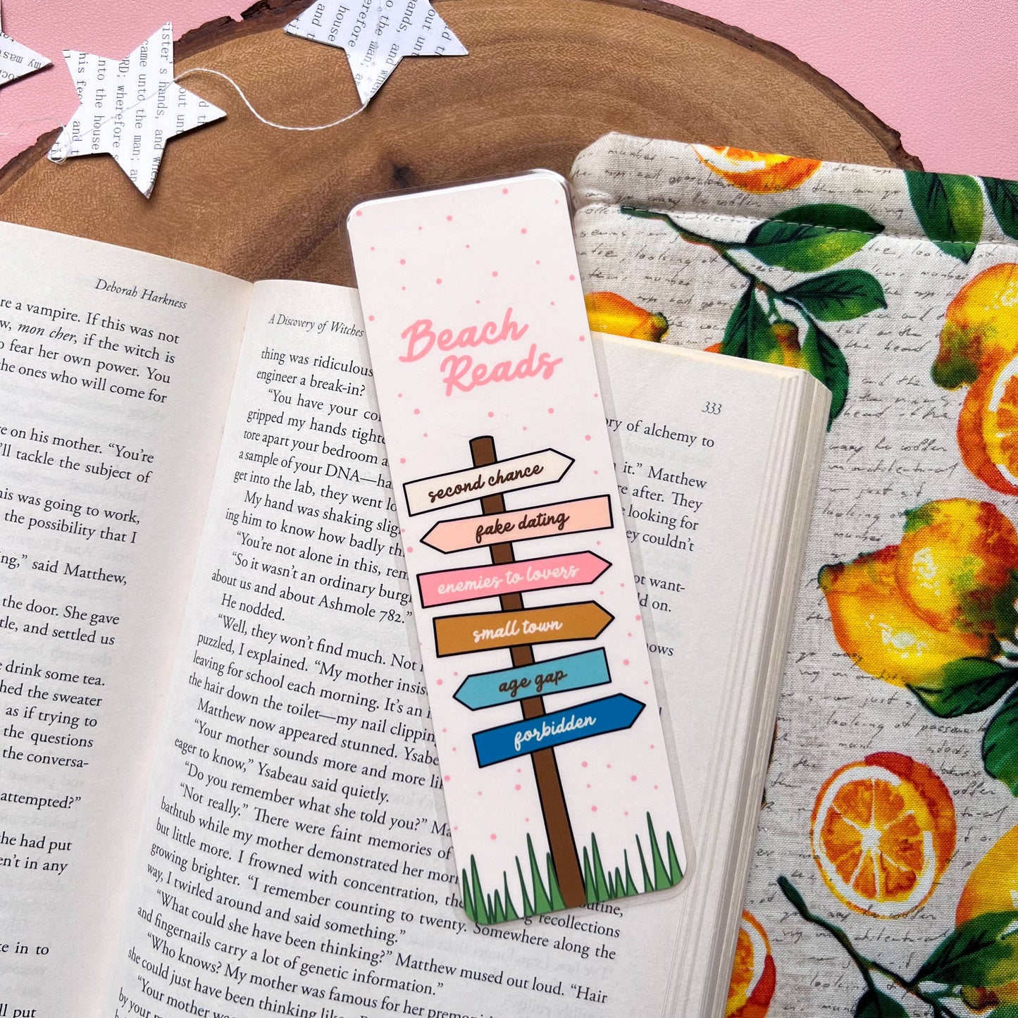Cozy Reads Shop - Beach Reads Bookmarks: Beach Trope Sign / Tassel
