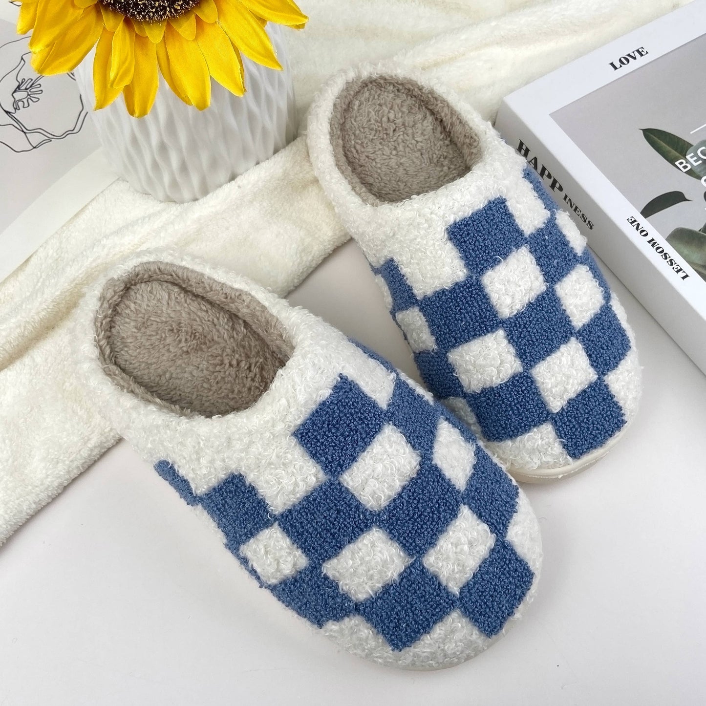 mildstyles - Checkerboard Cozy Indoor Slippers: Pink / 8