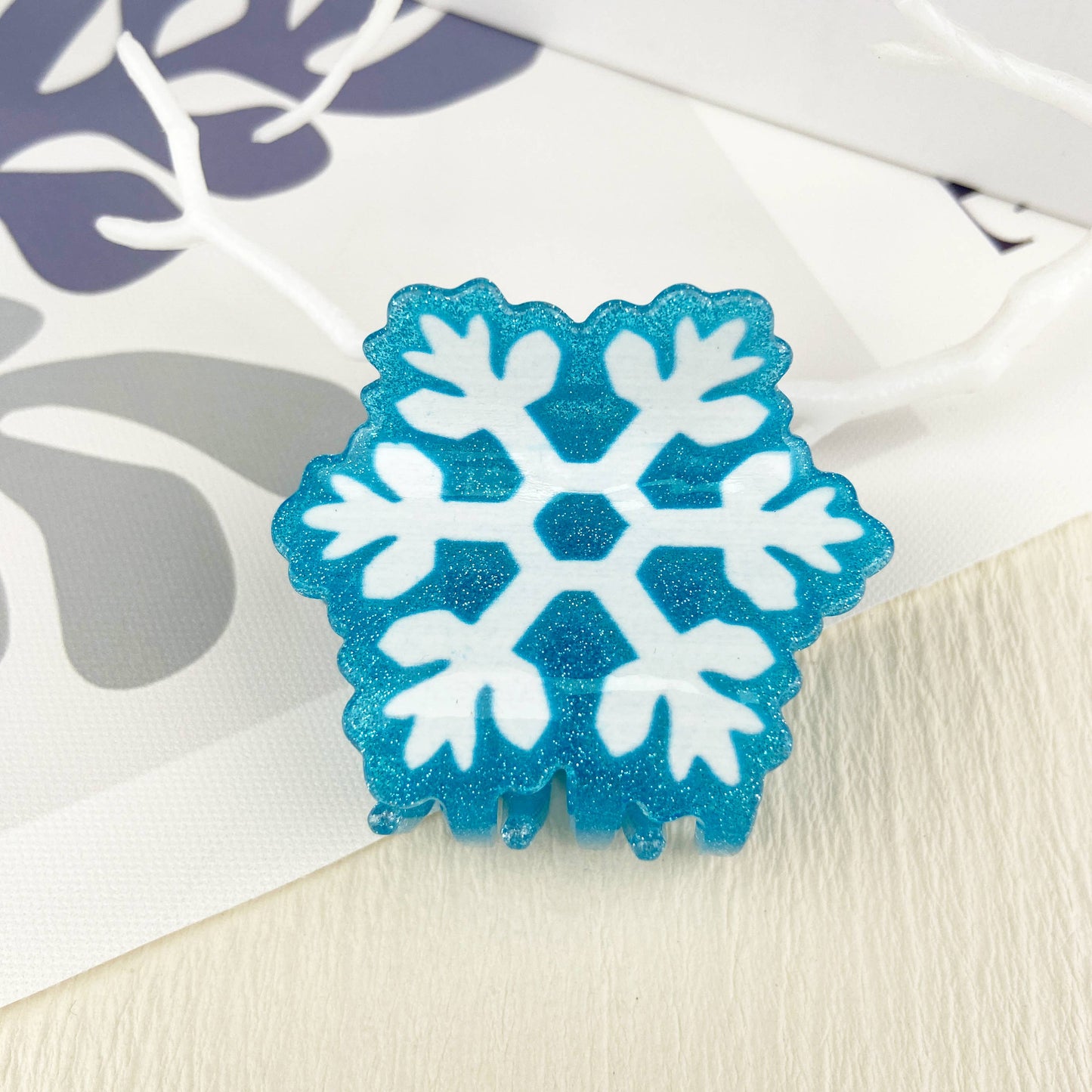 mildstyles - Christmas tree hair claw clip: Snowflake