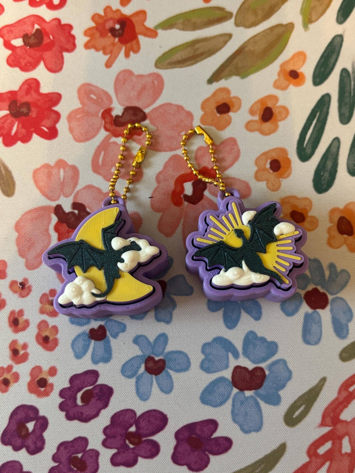 Stella Cake Creations - Dragon Sun & Moon Keychain: Moon dragon