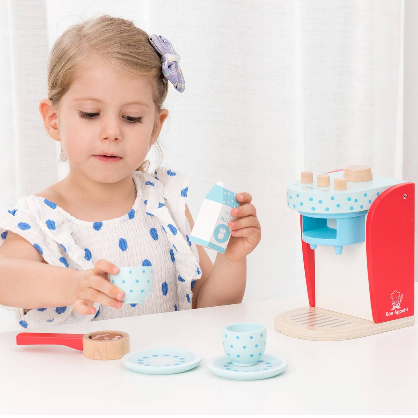 New Classic Toys - Coffee machine - red