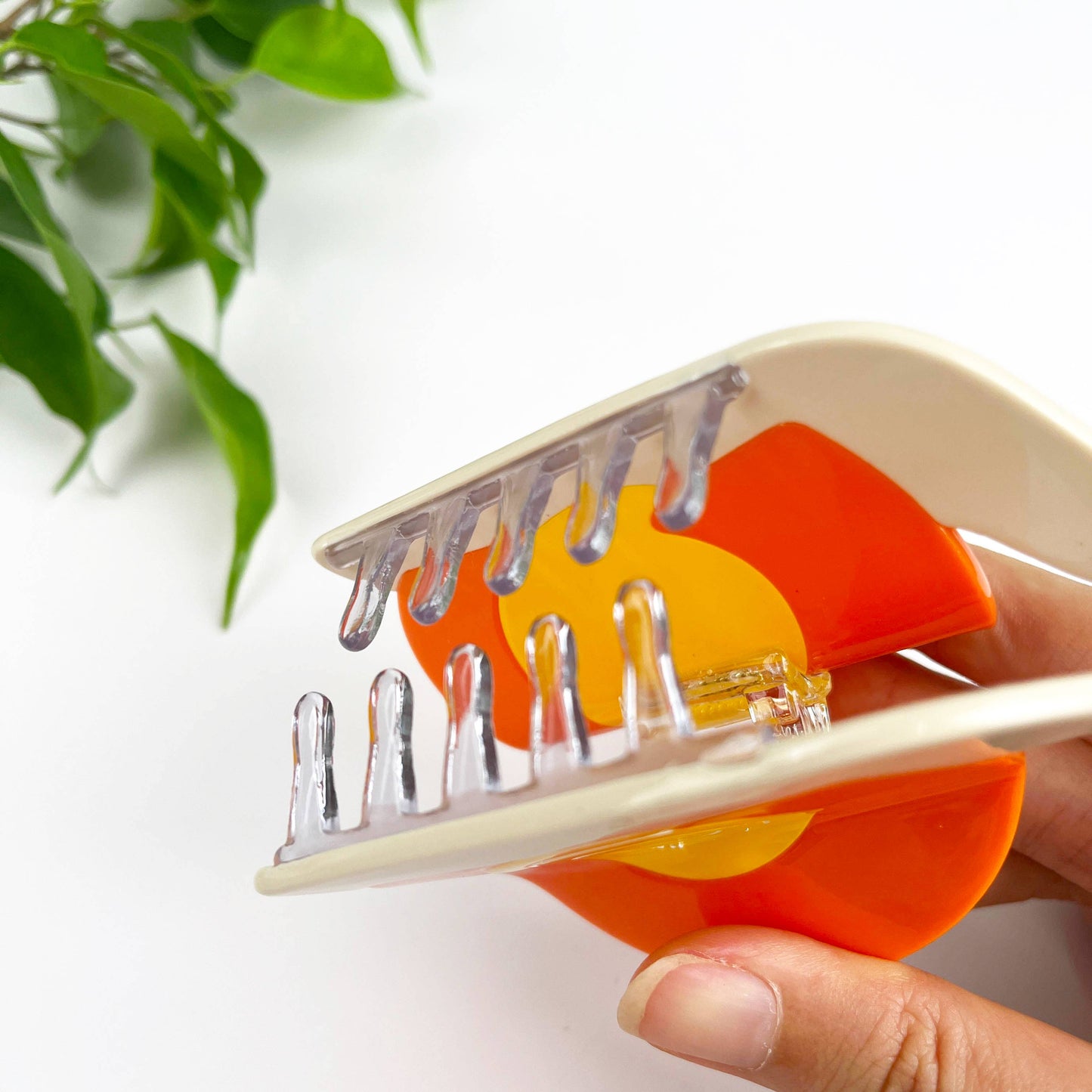 mildstyles - Snail Hair Claw Clip: Orange