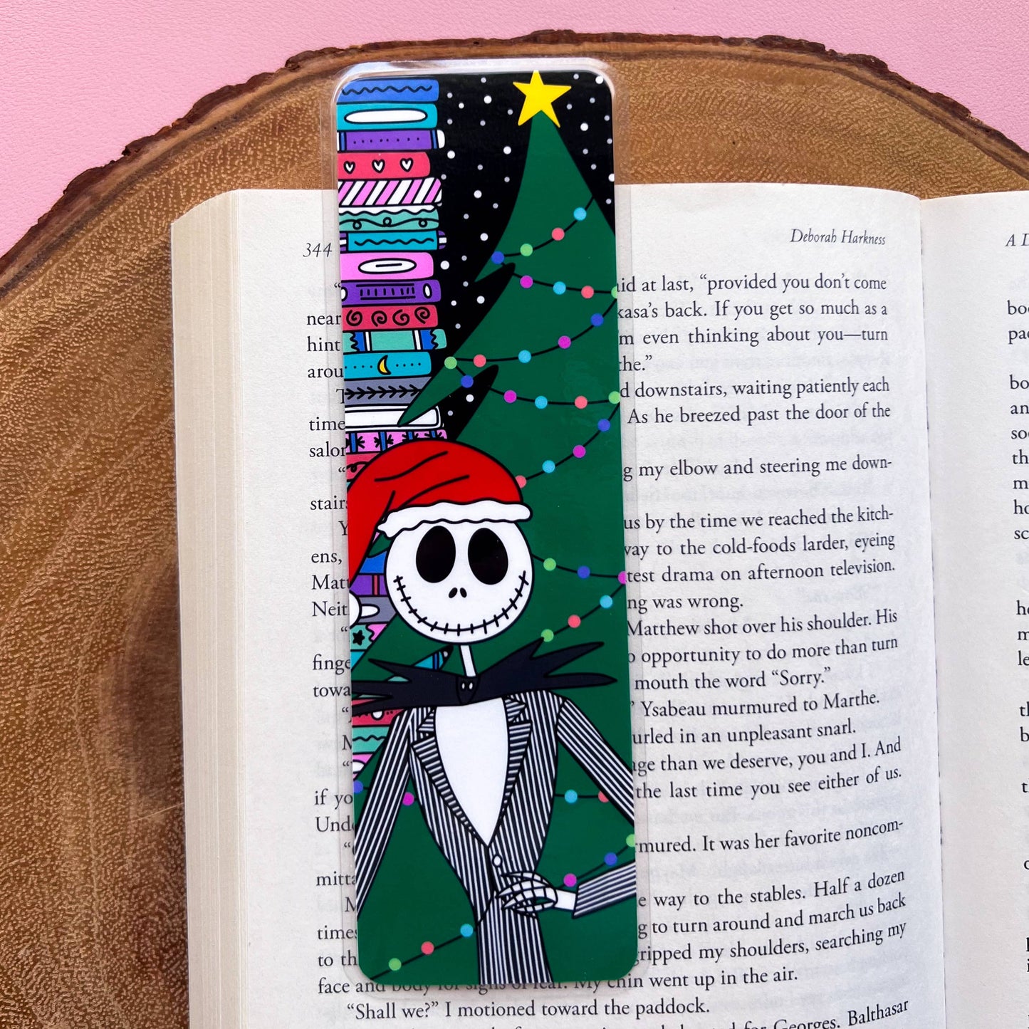 Cozy Reads Shop - Skeleton Christmas Bookmark: Tassel