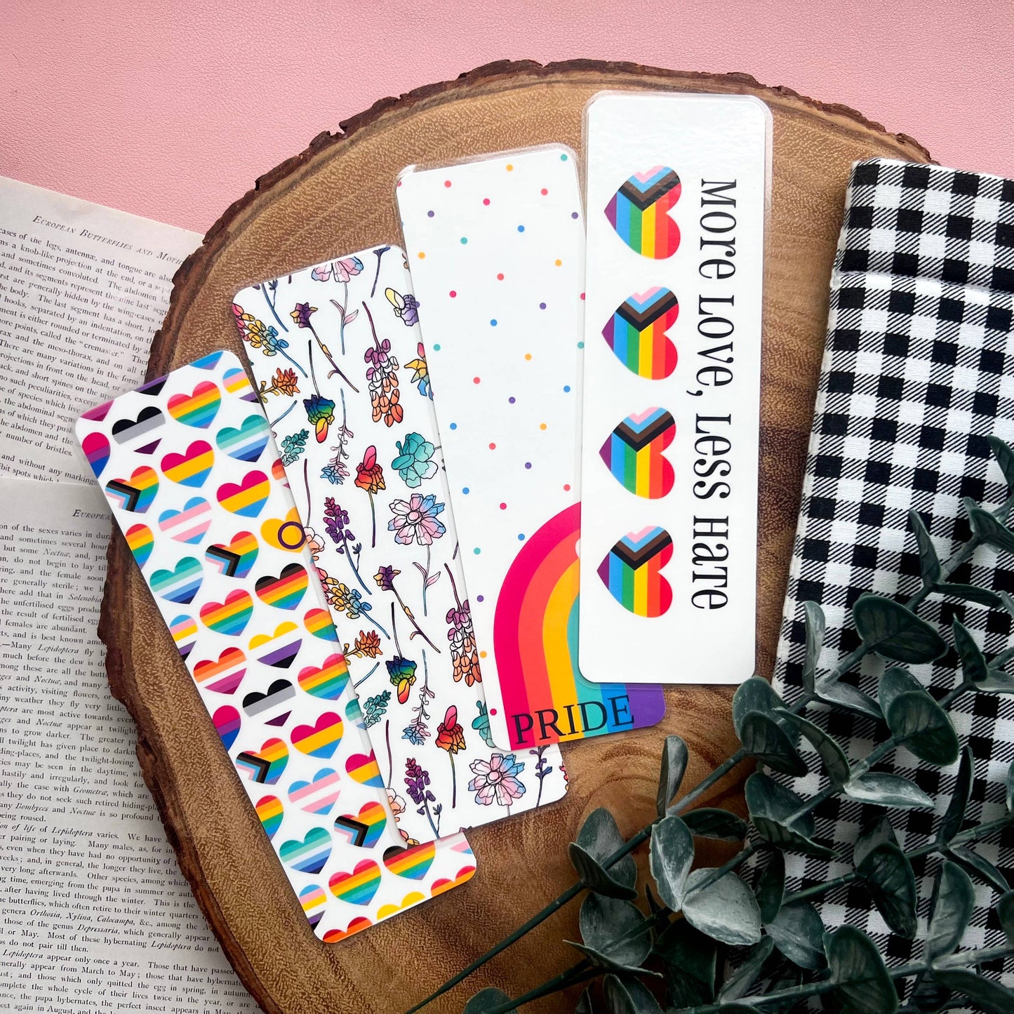Cozy Reads Shop - Pride Bookmarks: Heart Flags / No Tassel