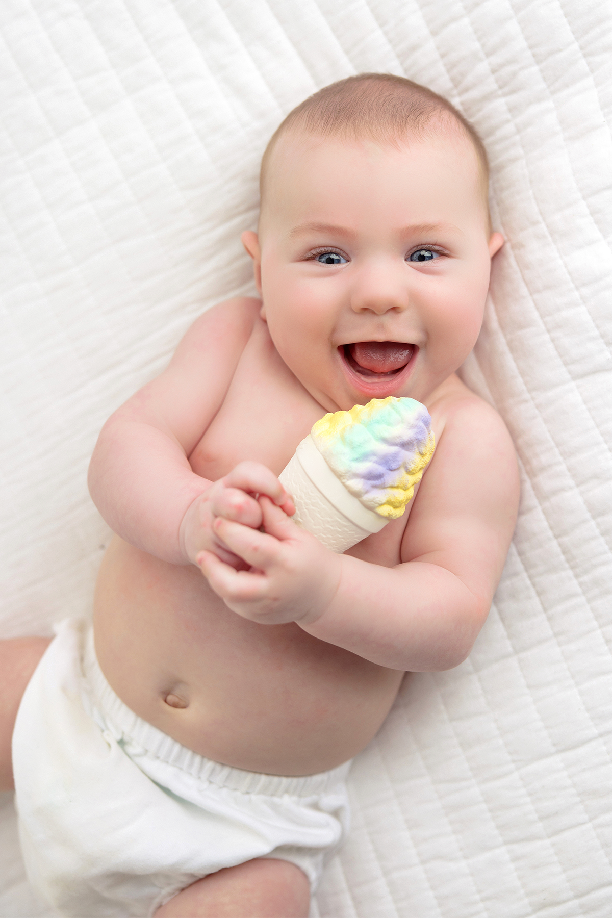 Nola Tawk - Just Chillin' Snoball Bath Toy & Baby Teether