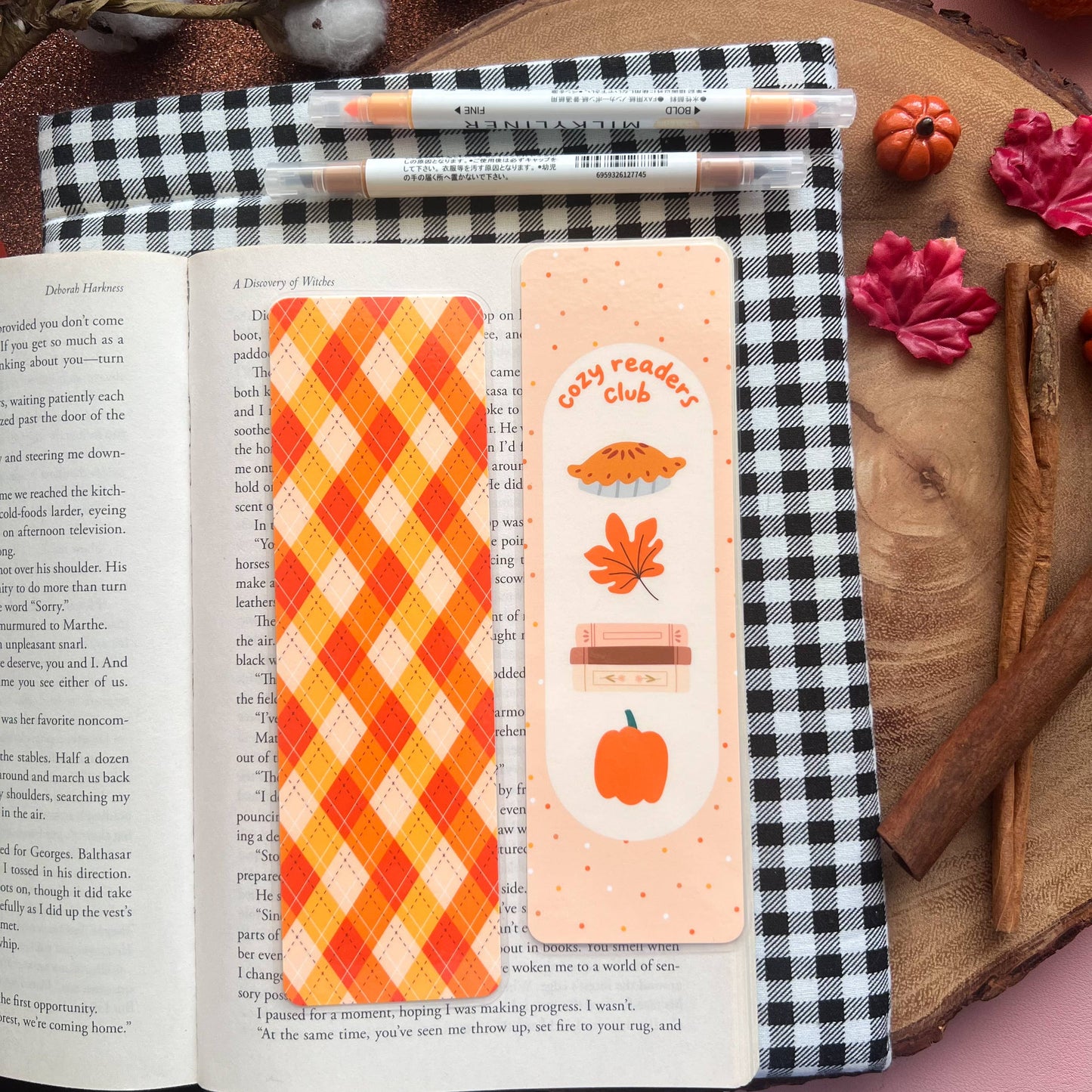 Cozy Reads Shop - Cozy Readers Bookmarks: Cozy Readers Club / Tassel